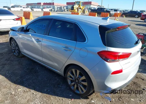 2018 Hyundai Elantra Gt Sport z USA, uszkodzony, nr VIN KMHH55LC2JU034972
